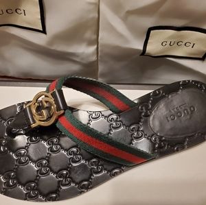 Gucci Thong Sandals